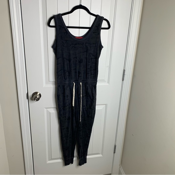 N Philanthropy‎ sleeveless black camo camouflage jumpsuit size small minimalist - Picture 2 of 11